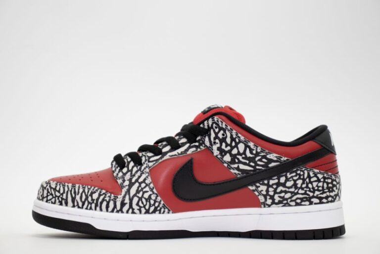sb dunk low supreme red